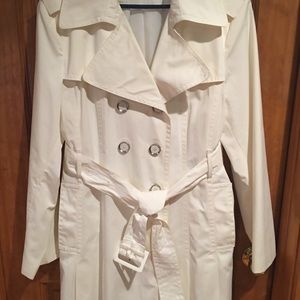 Ladies London Fog rain coat